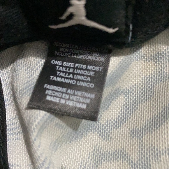 Baseball hats - Picture 4 of 5